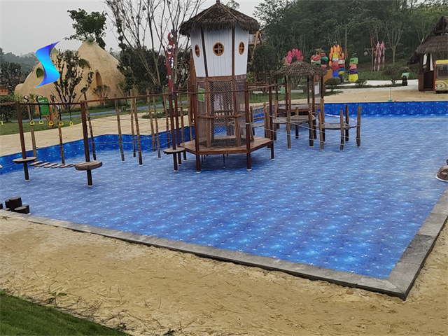 融科泳池膠膜注水效果圖